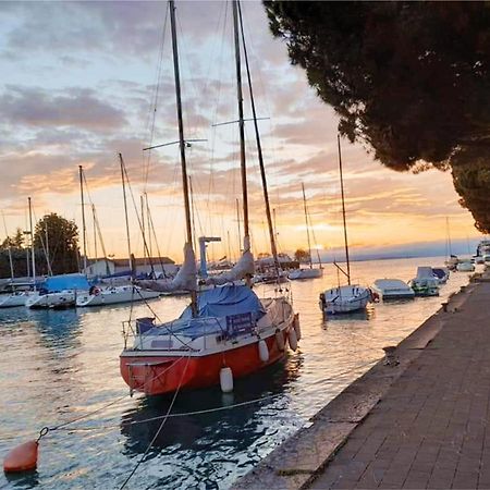Solegardarelax - Peschiera Del Garda Appartement Buitenkant foto