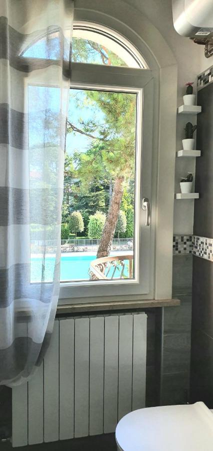 Solegardarelax - Peschiera Del Garda Appartement Buitenkant foto