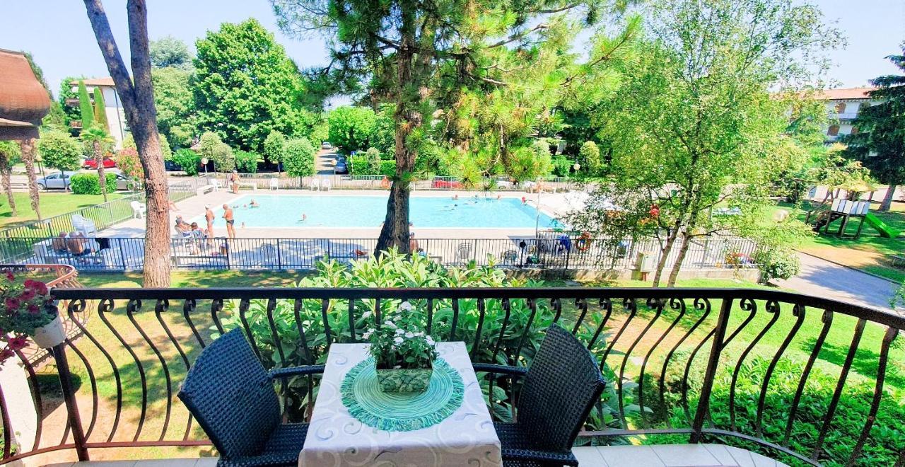 Solegardarelax - Peschiera Del Garda Appartement Buitenkant foto