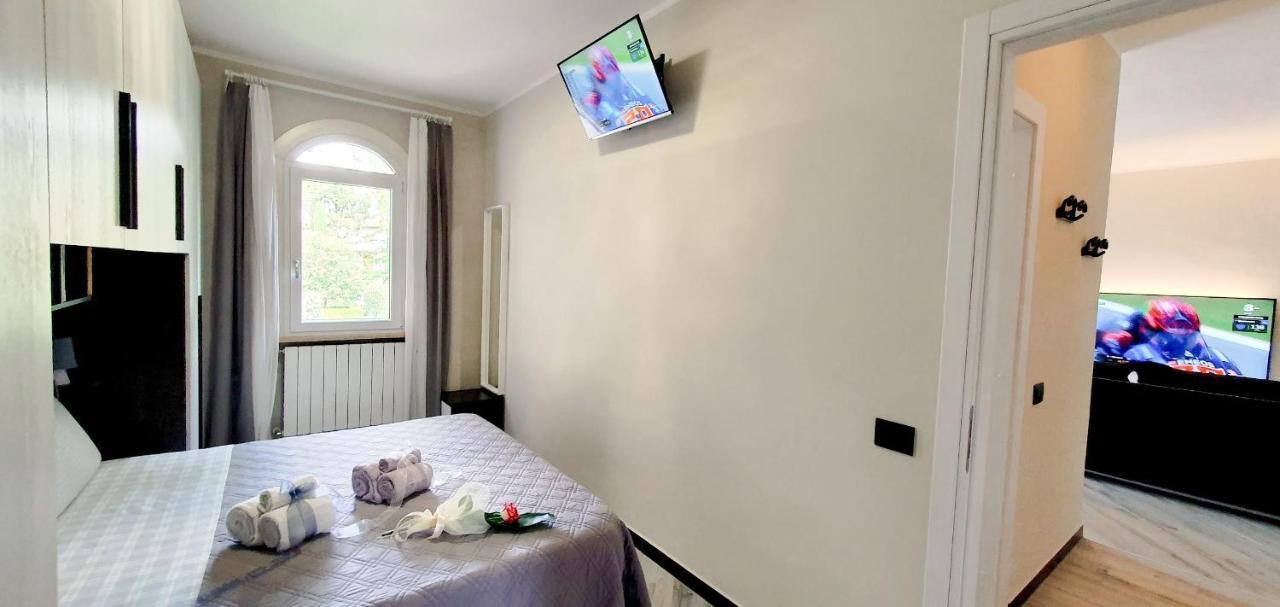 Solegardarelax - Peschiera Del Garda Appartement Buitenkant foto