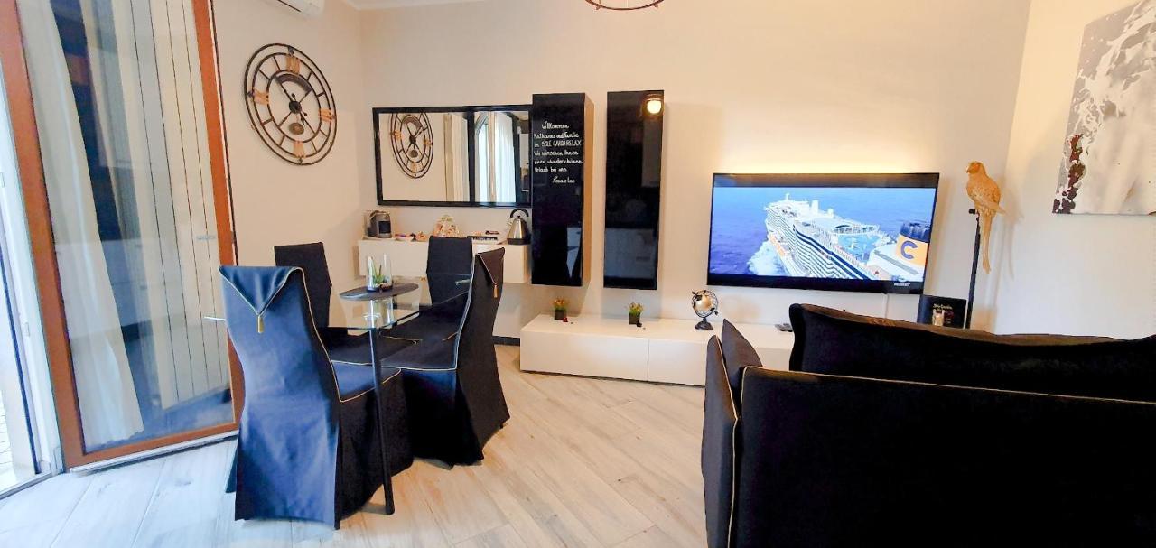 Solegardarelax - Peschiera Del Garda Appartement Buitenkant foto